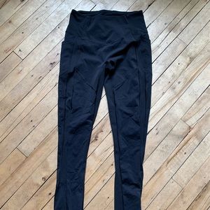 LuluLemon leggings with side pockets